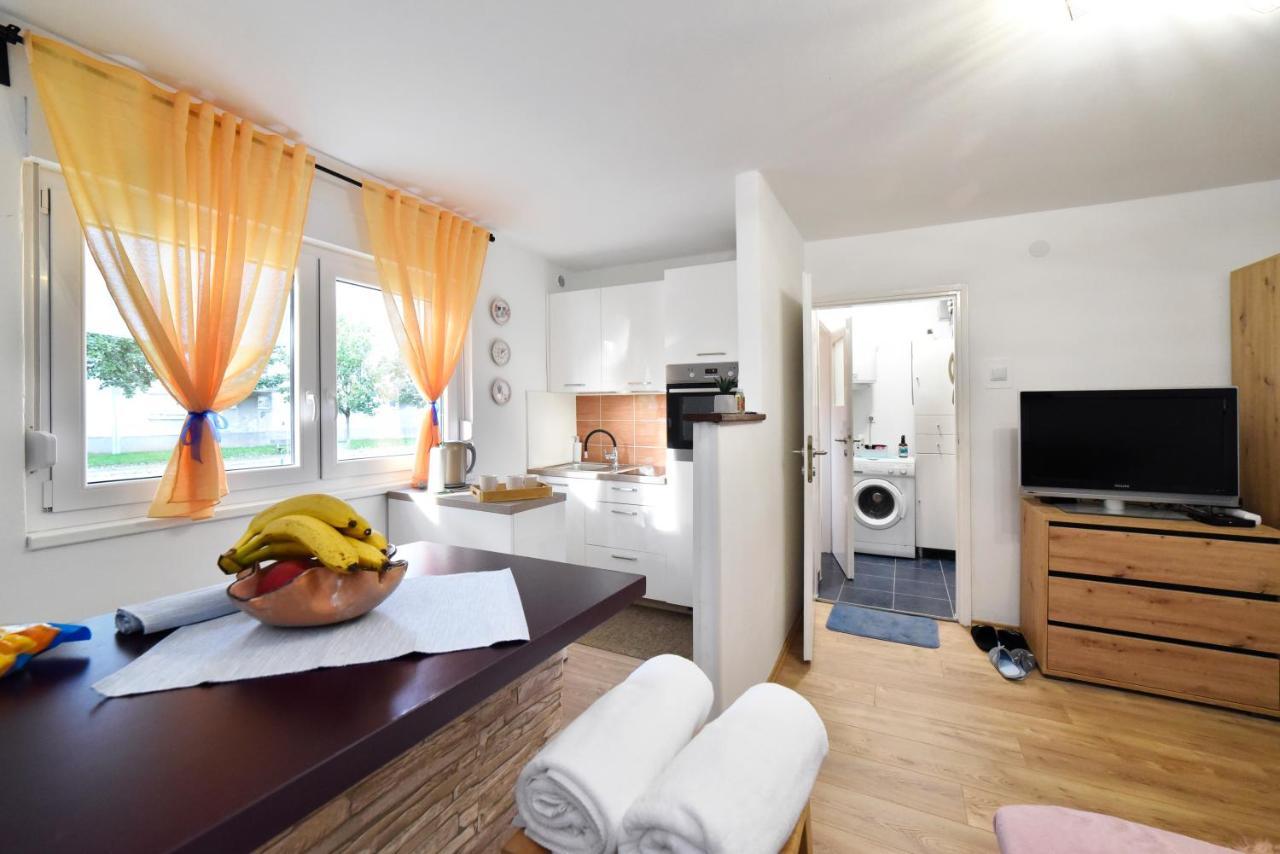 Studio Apartment Aneta Zagreb Exterior photo